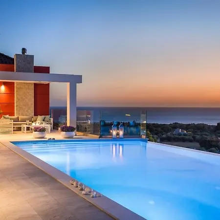 Casa Laura - Sky Lounge Βίλα Σβορωνάτα