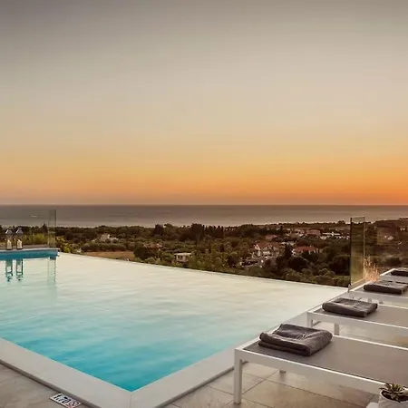 Casa Laura - Sky Lounge * Σβορωνάτα